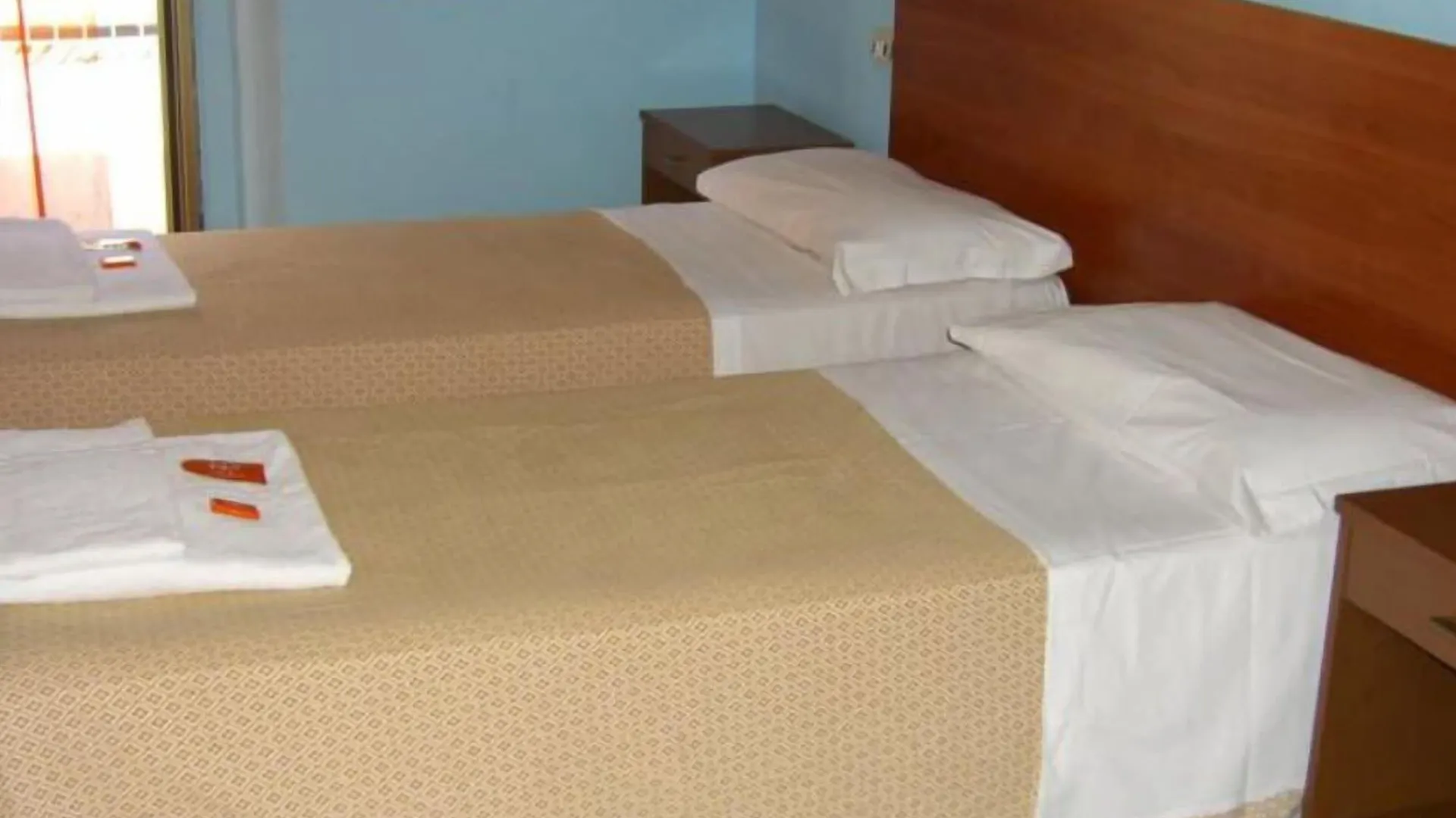Hotel Mercurio Милан