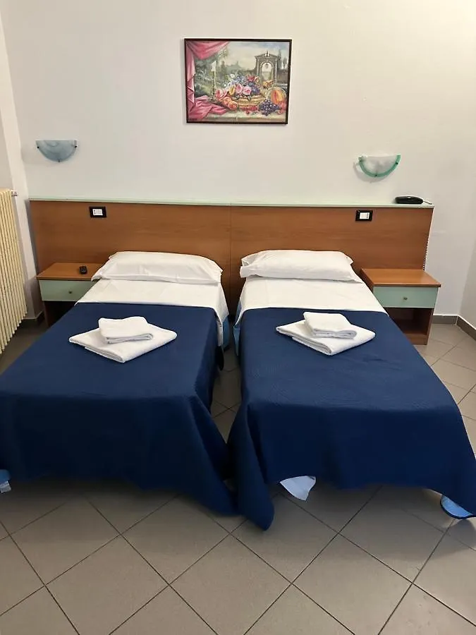 Hotel Mercurio Милан