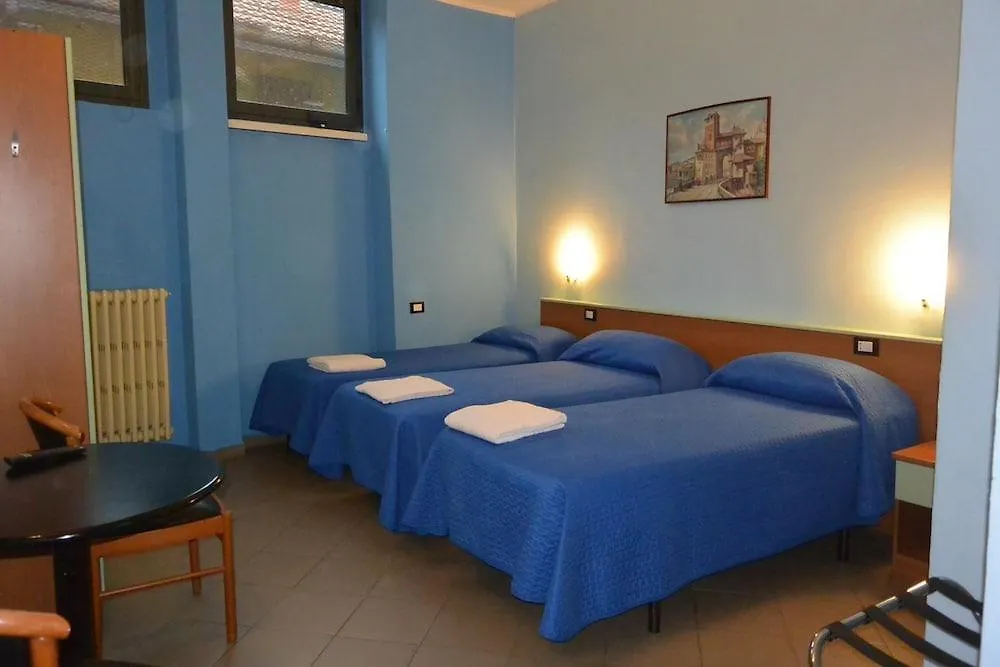 **  Hotel Mercurio Милан Италия