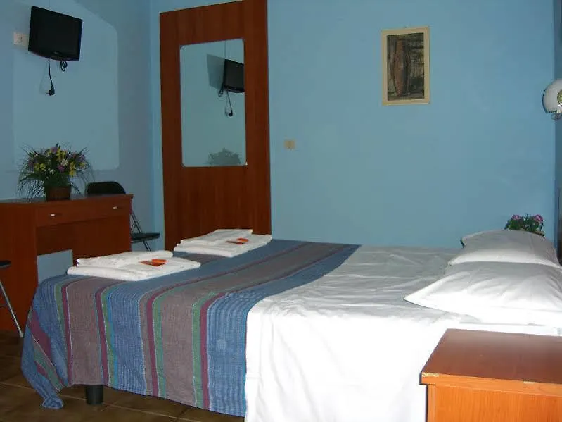 Hotel Mercurio Милан