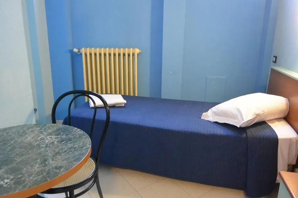 Hotel Mercurio Milan 2*,  Italy
